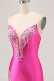 Fuchsia Stropløs Beaded Bodycon Homecoming Kjole med Slids