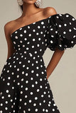 En skulder A Line Sort Hvid Polka Dots Kjole