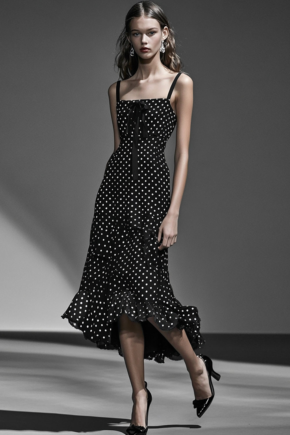 Chiffon Sort Hvid Flæsede A Line Polka Dots Kjole