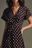 En linje Chiffon Kaffe Hvid Polka Dots Kjole med korte ærmer