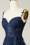 En Line Spaghetti Straps Navy Gallakjole med Applikations