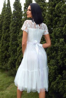 En linje hvid blonder bryllupsgæst festkjole