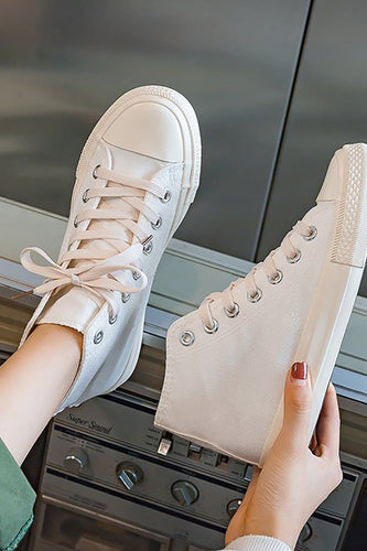Hvid Mid Top Lace Up Canvas Sneakers