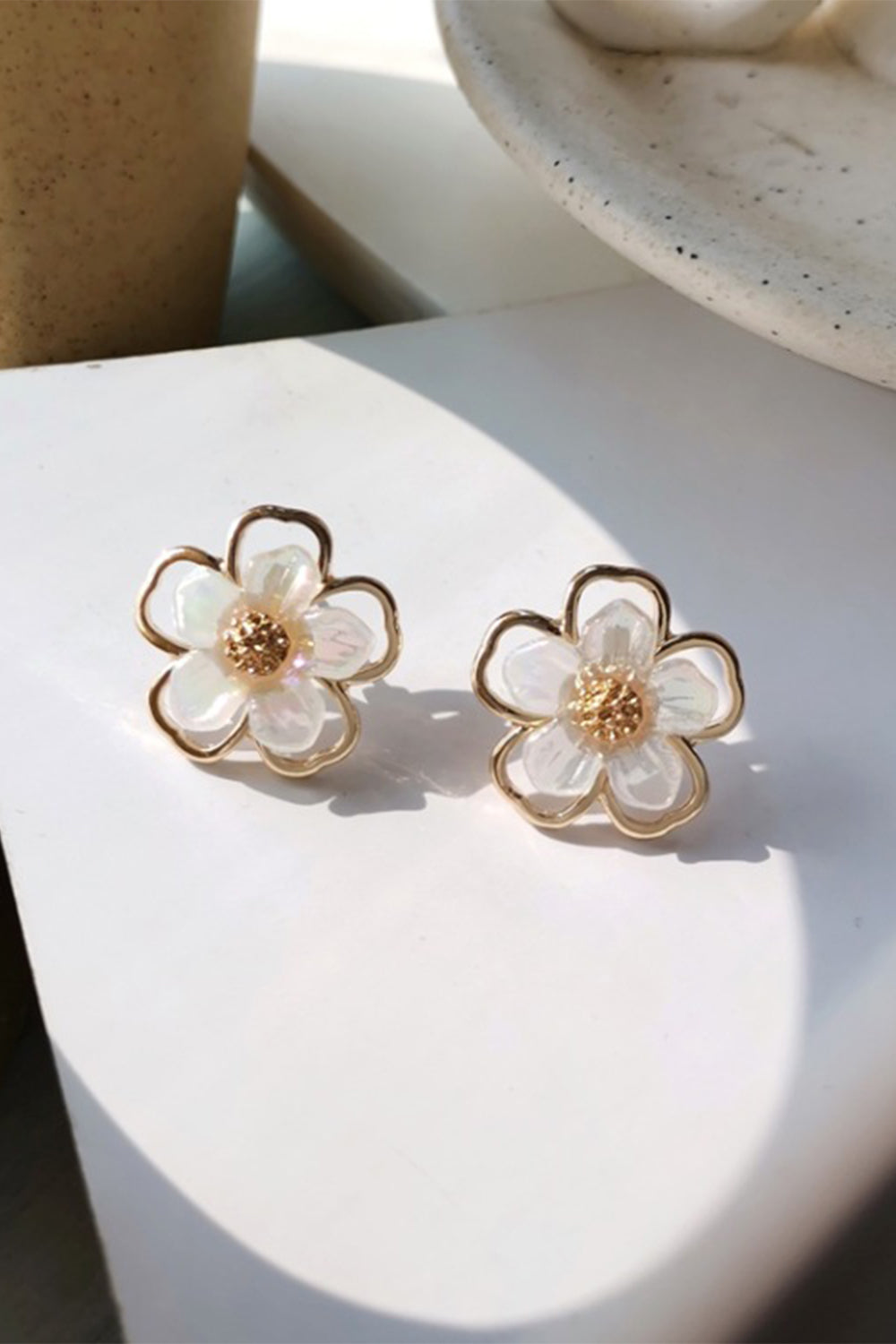 Hvide blomster øreringe