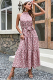 Silm Fit Halter Blomstret Sommerkjole