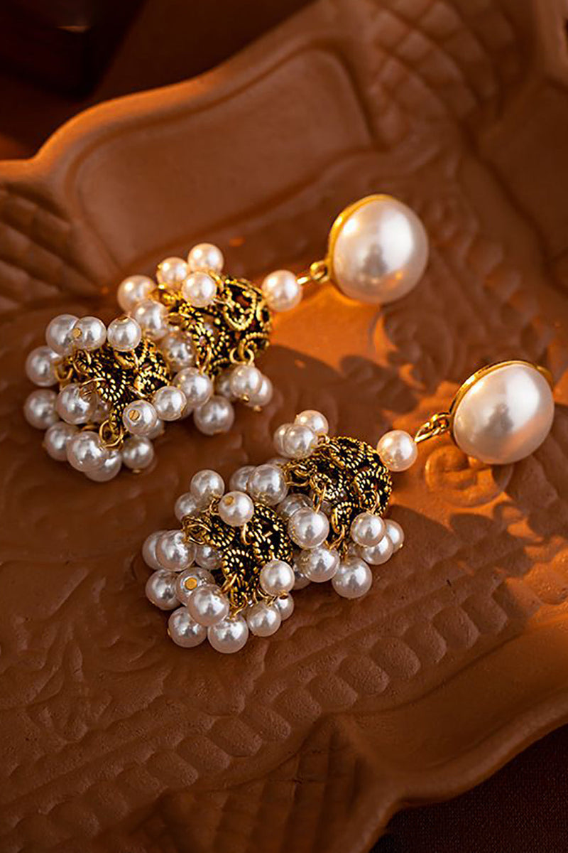 Indlæs billede til gallerivisning Vintage Golden Pearl Fransk Court Style Kvast Øreringe