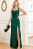 Indlæs billede til gallerivisning Mørkegrøn satin formel kjole med slids