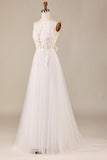Charmerende A Line Halter Neck Elfenben Åben ryg Tulle Sweep Train Brudekjole med blonder