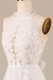 Charmerende A Line Halter Neck Elfenben Åben ryg Tulle Sweep Train Brudekjole med blonder