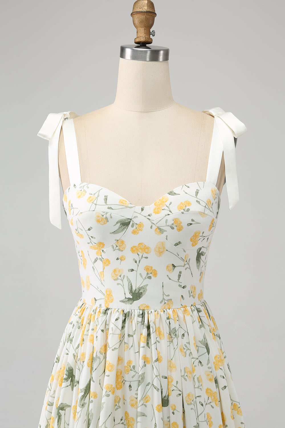 Elfenben A-Line Floral Lang Gallakjole