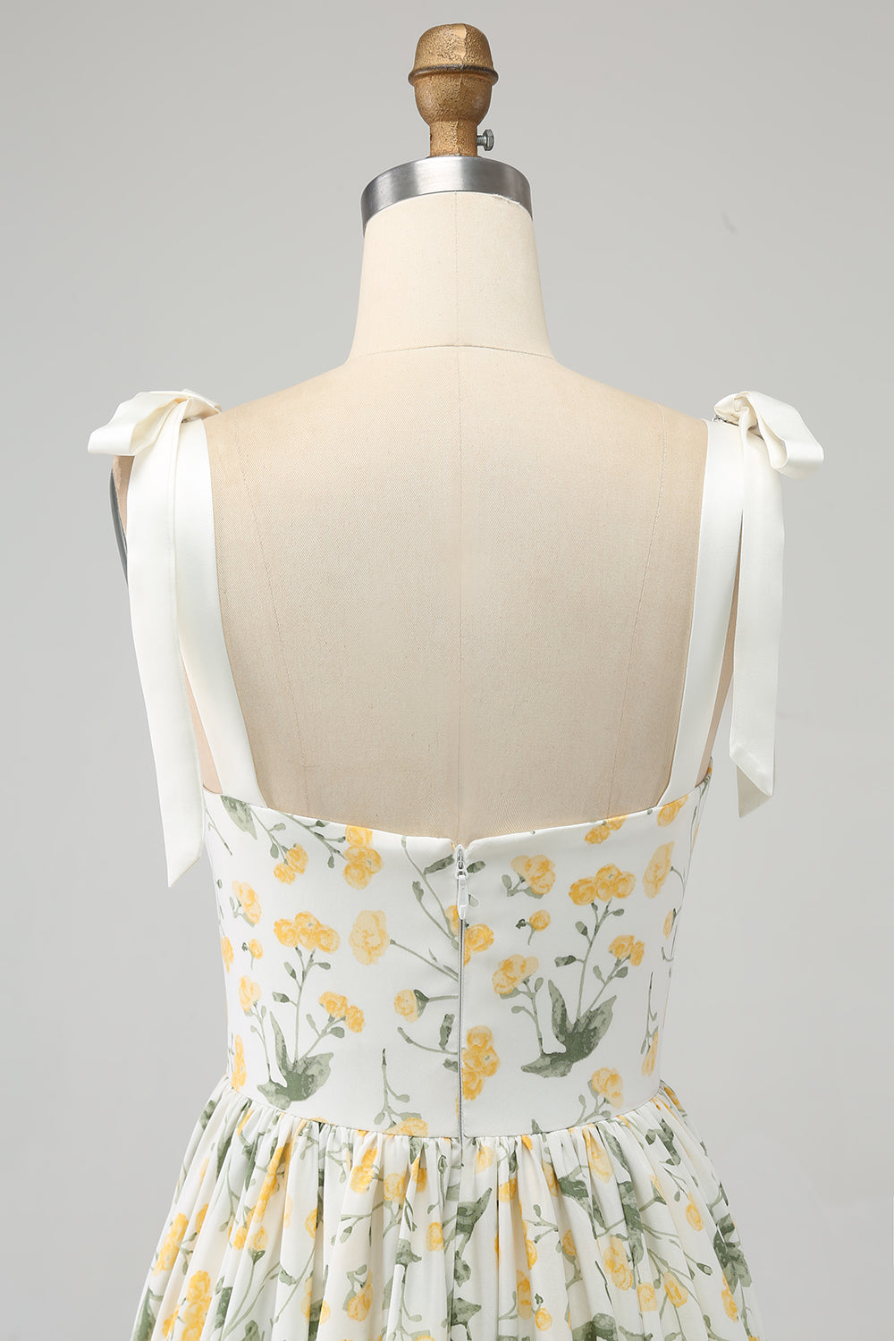 Elfenben A-Line Floral Lang Gallakjole