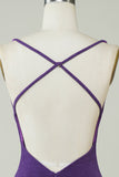 Stilfuld dyb V-hals lilla kort hjemkomstkjole med Criss Cross Back