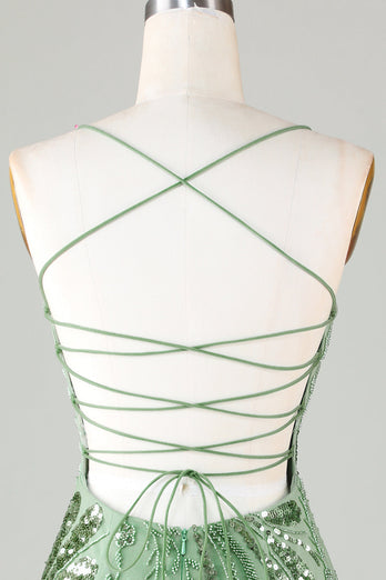 Sparkly Sheath Spaghetti Straps Green Short Homecoming Dress med Criss Cross Back