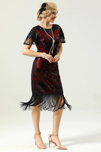 Sorte, røde pailletter, hætteærmer med frynser 1920'erne kjole med tilbehørssæt