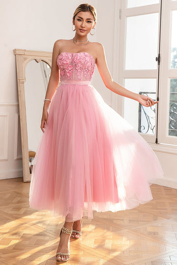 Smukke en linje stropløs pink prom kjole med applikationer
